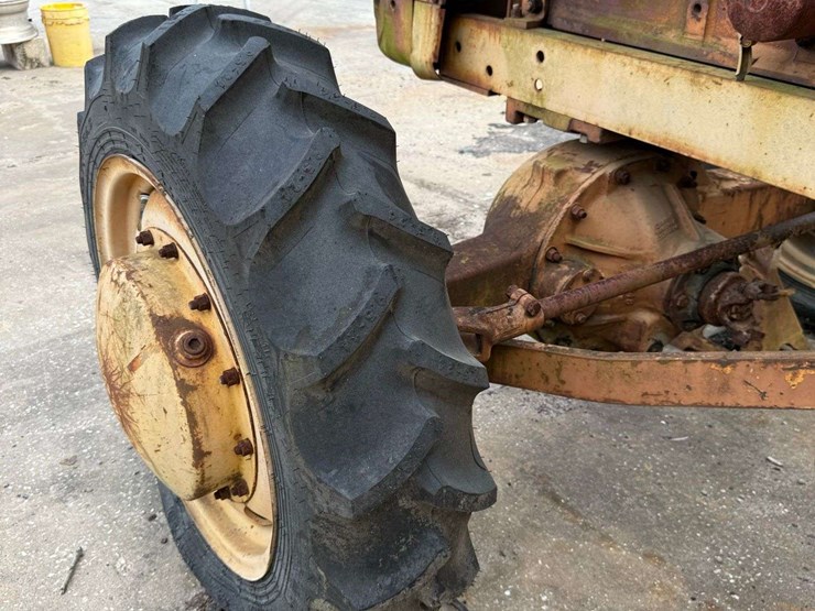 minneapolis-moline-g708-image-17