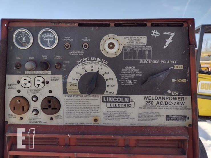 lincoln-weld&power-wp-250-ac/dc-7k-gen-on-trailer-image-5