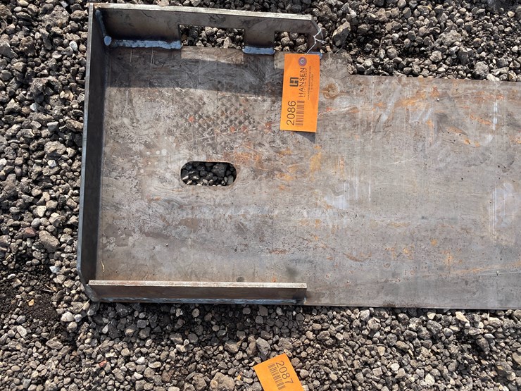 #2086-•-formed-skid-steer-frame-image-2