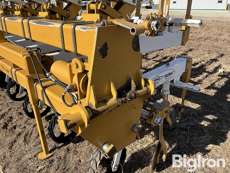 2017-buffalo-63071630-16r30-cultivator-image-17