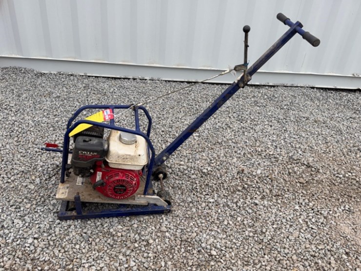 diteo-concrete-saw-with-honda-motor-image-1