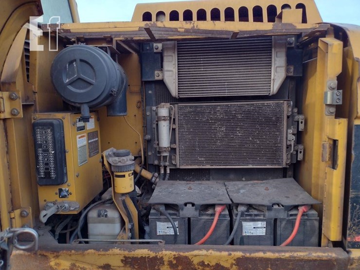 2004-caterpillar-315cl-image-42