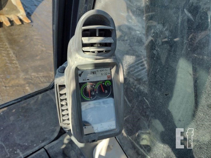 2020-deere-350g-lc-image-7