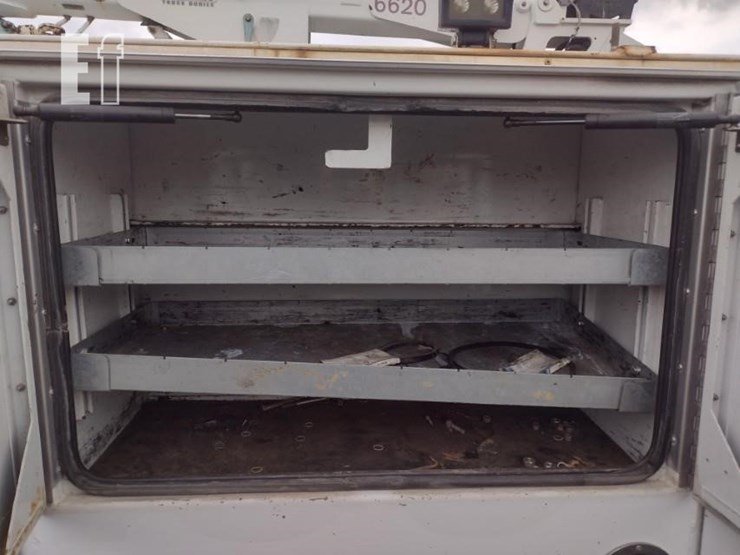 2012-ford-f550-image-23