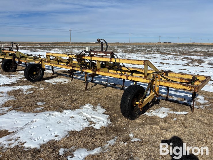 hamby-4x4-toolbar-nh3-chisel-image-1