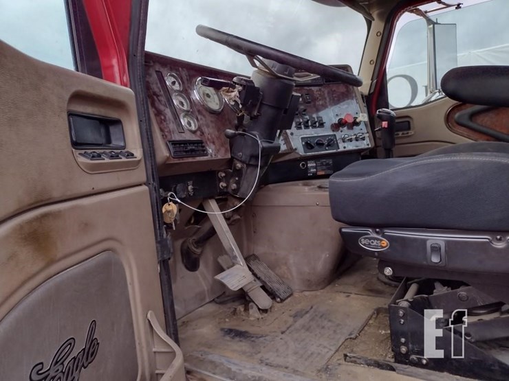 2006-international-paystar-5900-image-14