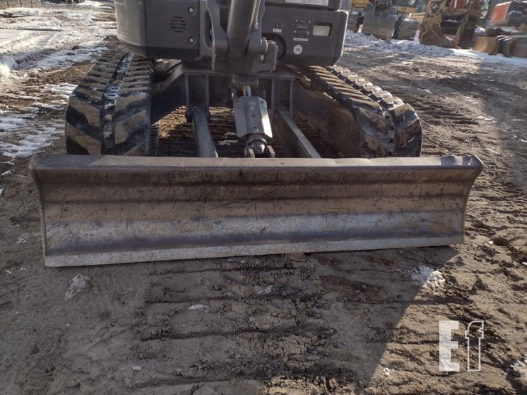 2015-bobcat-e55-image-21