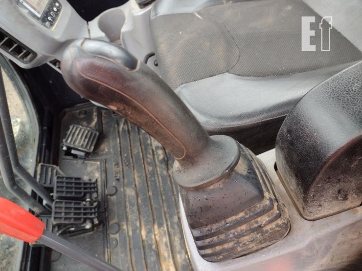 kubota-kx040-4-image-12