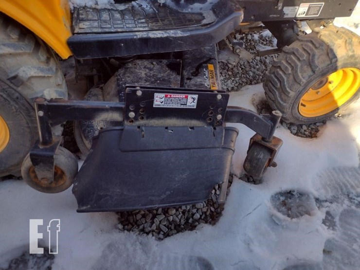 cub-cadet-c2400-tractor-4347-image-18