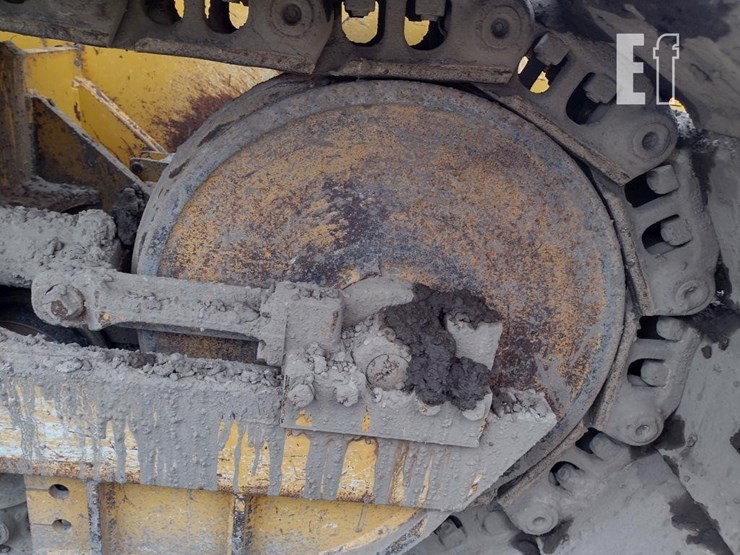 2016-deere-450j-lgp-image-35