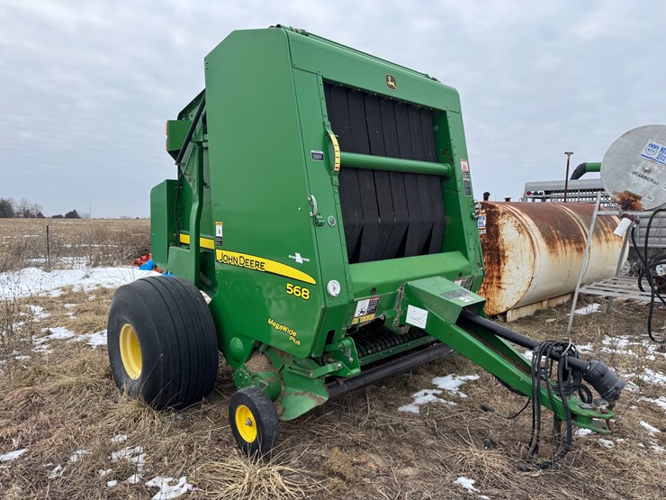 john-deere-568-image-1