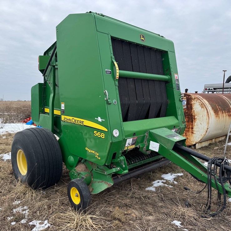 JOHN DEERE 568