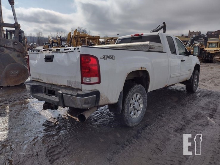 13-gmc-truck^title^-image-26