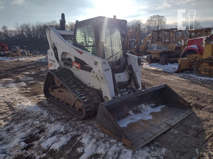 2020-bobcat-t870-image-39