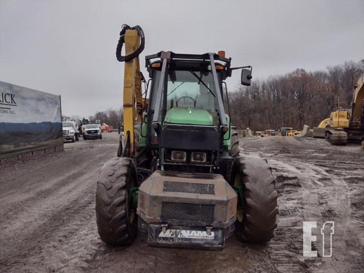 2010-john-deere-7130-image-2