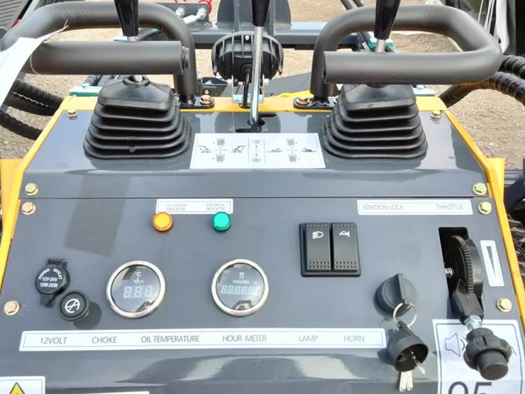 #134-•-mini-skid-steer---gasoline-image-6