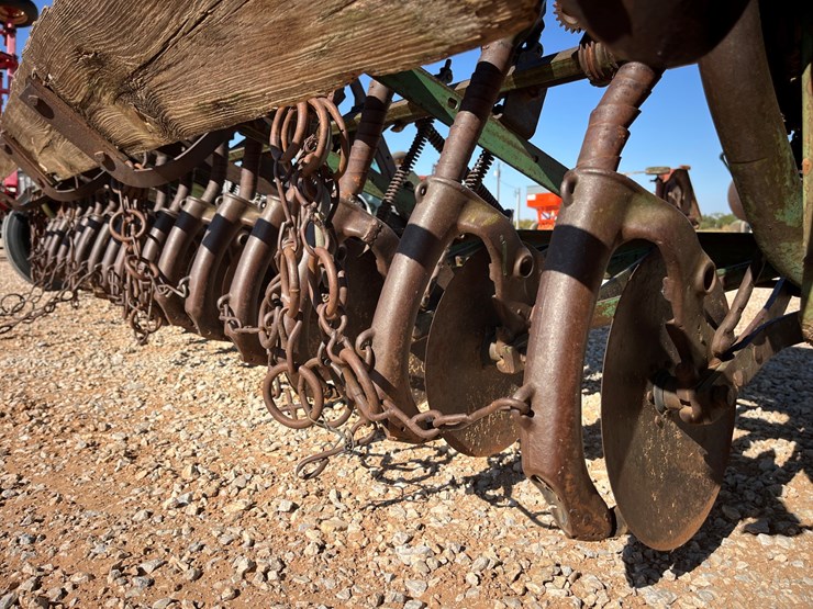 john-deere-b-image-7