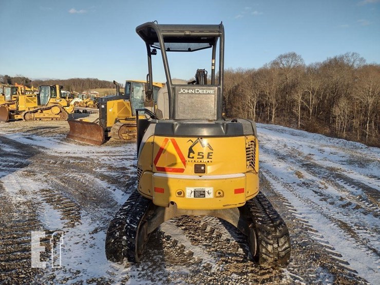 2013-deere-35d-image-4