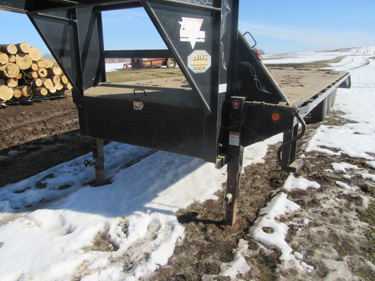 #8954-•-2006-pj-tri-axle-23'-trailer-(has-wi-title)-image-9