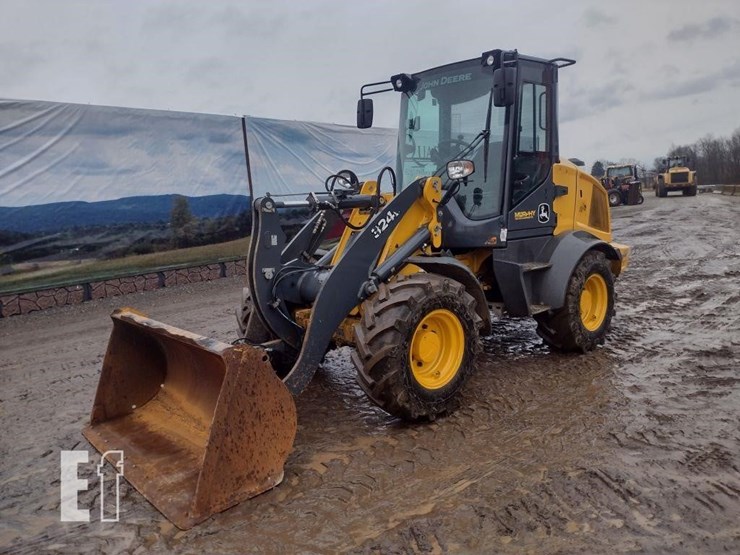 2019-deere-324l-image-29