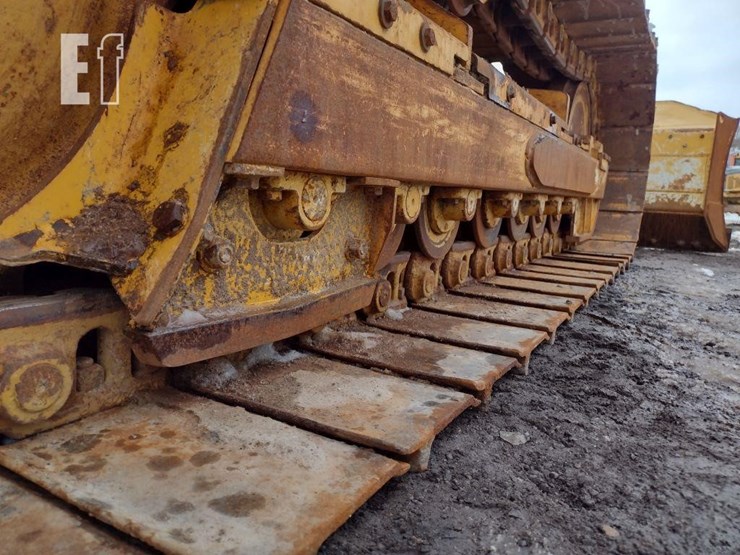 2022-deere-650k-lgp-image-35