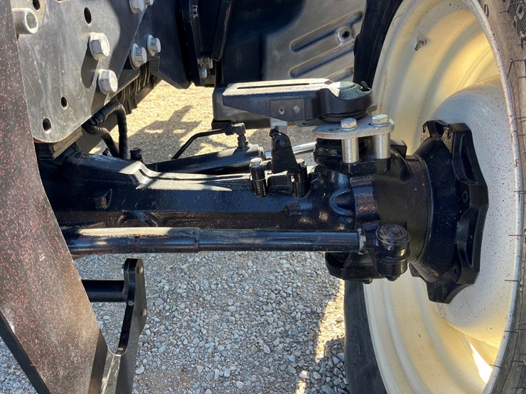 2014-new-holland-t6.175-image-6