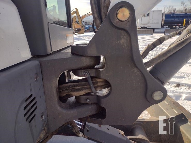 2012-bobcat-e45-image-24