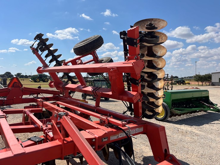 #t15524-•-2012-kuhn-krause-8300-disk-image-4