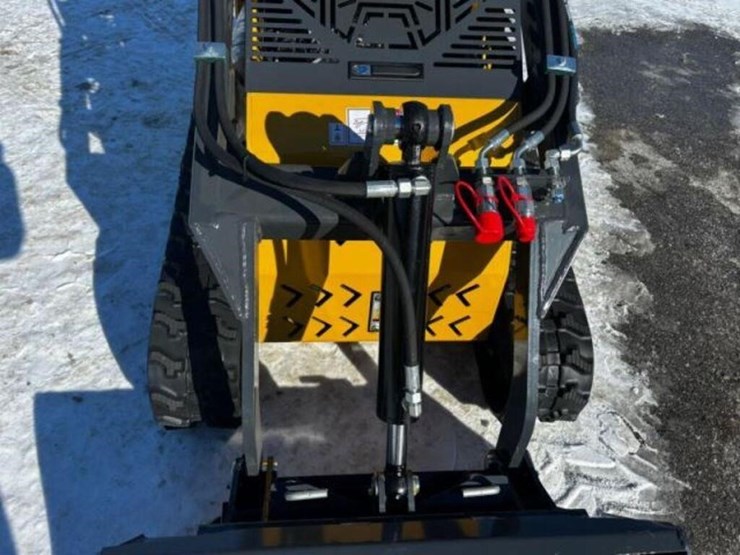 unused-2025-sdlanch-sdll60-skid-steer-image-12