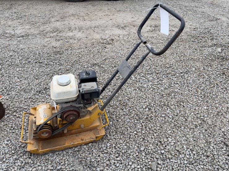 stone-tamper-vibrator-with-gx120-honda-motor-image-3