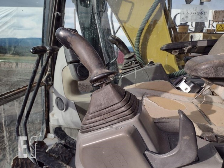 2010-caterpillar-312d-image-12