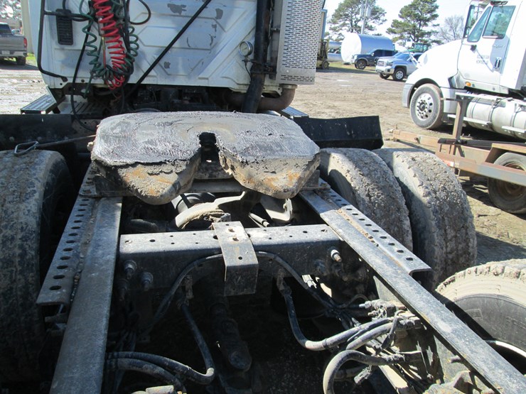 2012-international-prostar-image-6