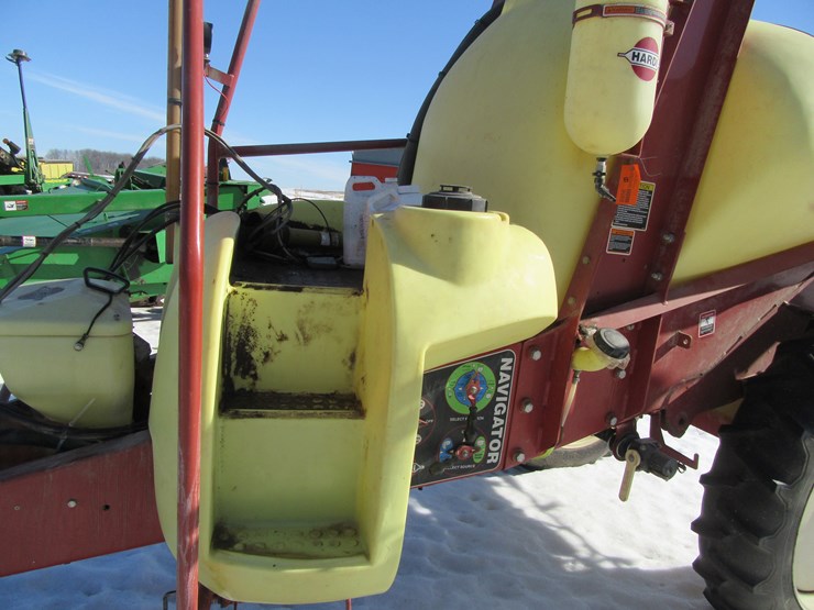 #8956-•-hardi-575-navigator-sprayer-image-6