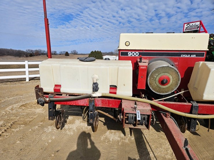 international-30-image-11