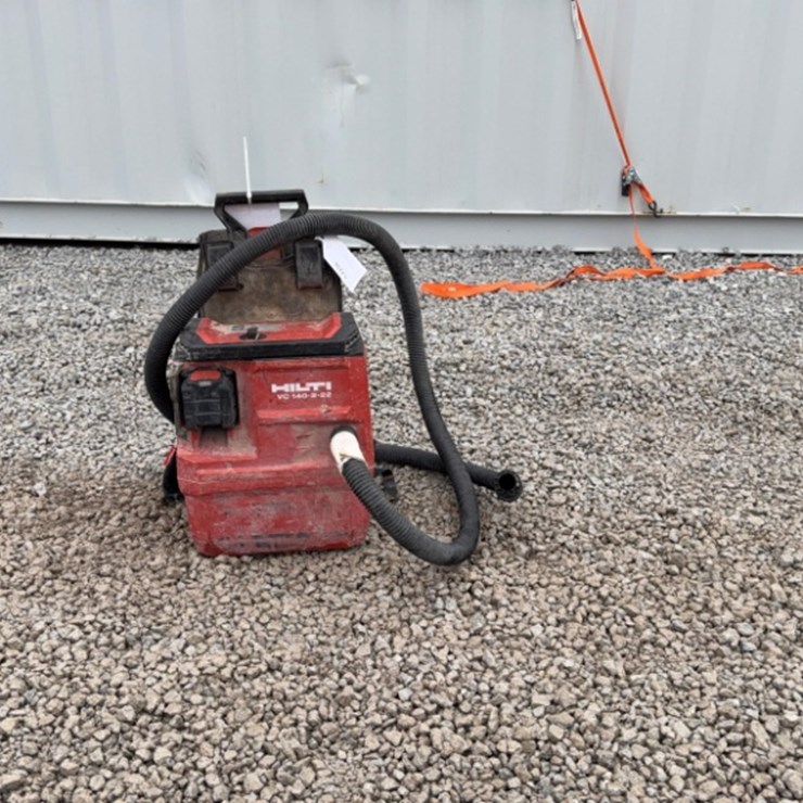 Hilti VC 140-2-22 Backpack Sweeper