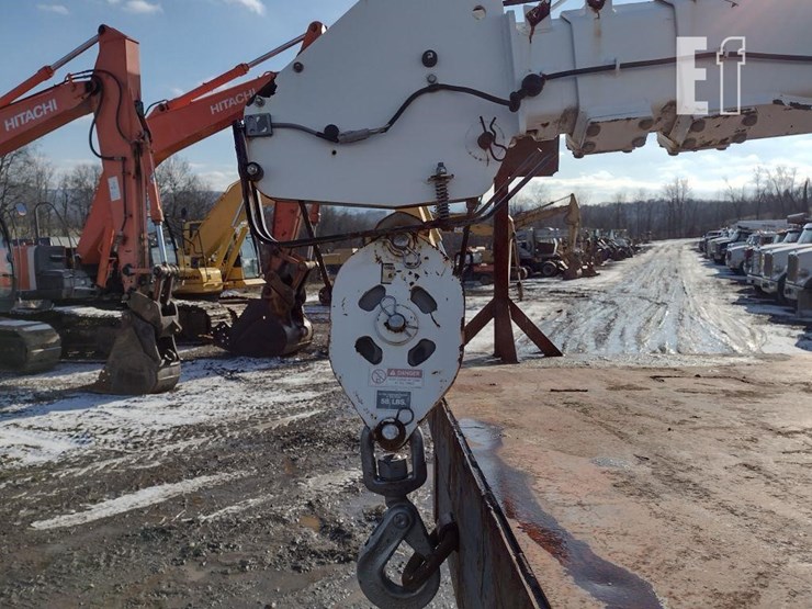 2013-ihi-ic120-image-34