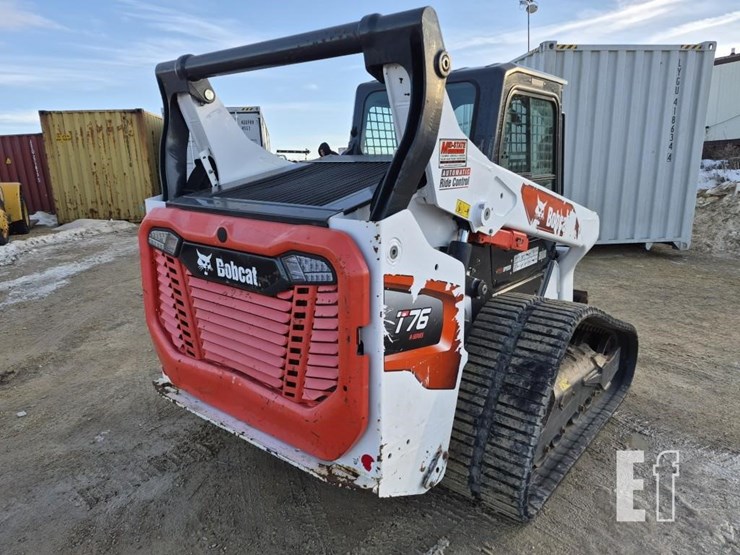 2020-bobcat-t76-image-8
