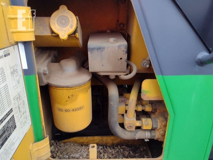 2000-komatsu-d21p-image-34