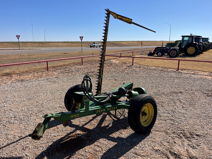 john-deere-450-image-1