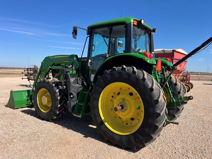 2018-john-deere-6155m-image-13