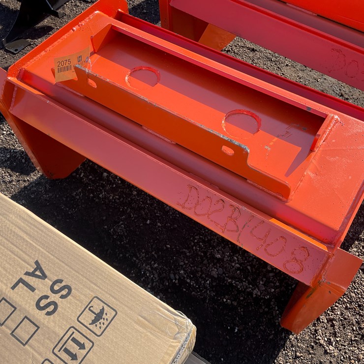 #2075 • 36" Mini Skid Steer Snow Pusher