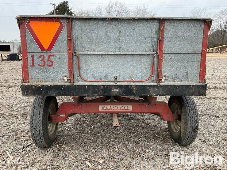 electric-5163-12’-harvest-wagon-w/hoist-image-6