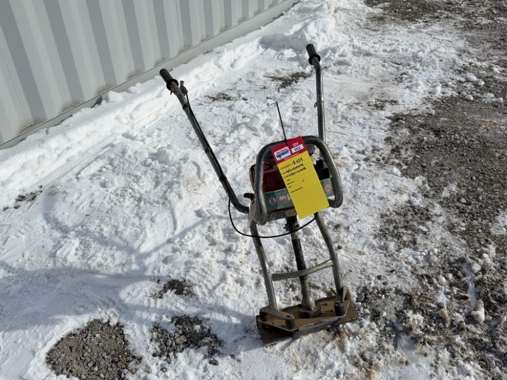 whiteman-viber-strike-screed-head-image-1