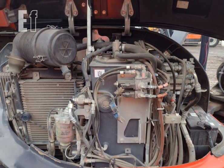 2019-kubota-u55-4-image-45