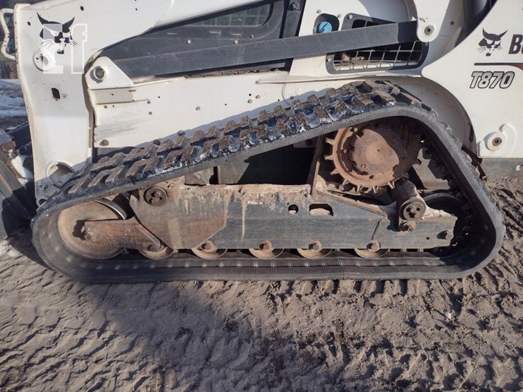 2020-bobcat-t870-image-21