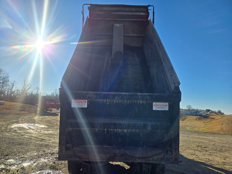 1999-mack-rd690s-image-33