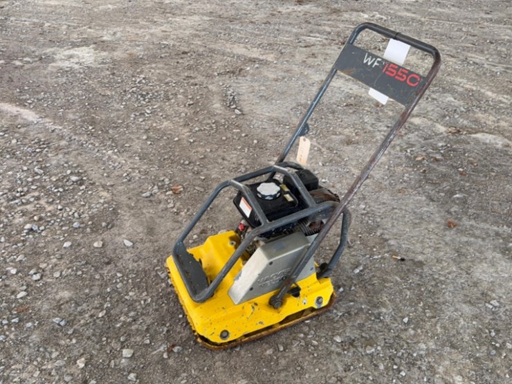 walker-neuson-compactor-with-honda-gx160-motor-image-3