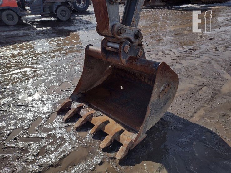 2016-volvo-ecr58d-image-19