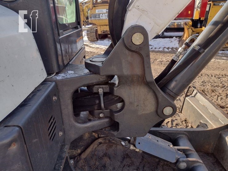 2015-bobcat-e55-image-25