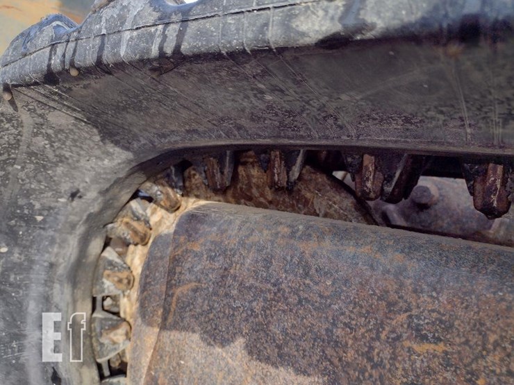 2014-bobcat-t750-image-26